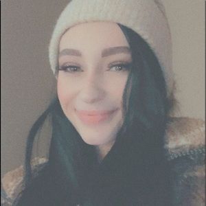 Meet your Posher, Kaitlyn